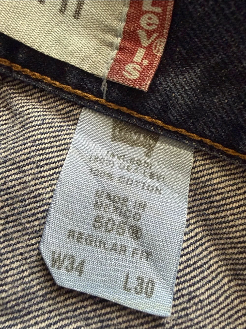 Levi's Men's Dark Blue Relaxed Fit Jeans W34 L30